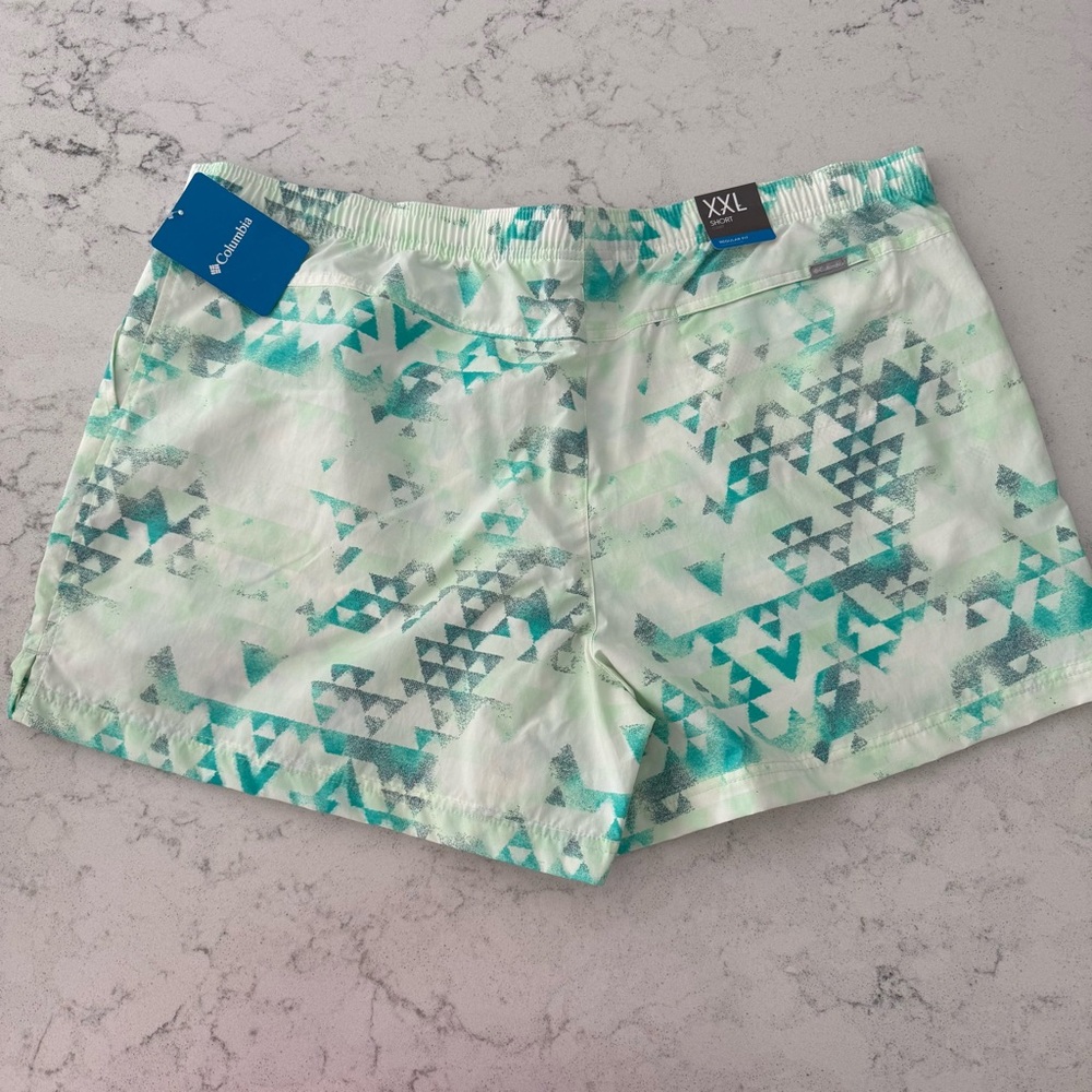 NWT-Columbia Women’s Sandy River Printed Aqua Short Sz XXL - Picture 5 of 12